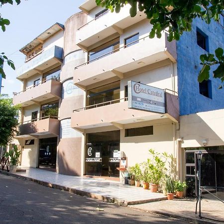 Hotel Catedral Ciudad del Este Exteriör bild